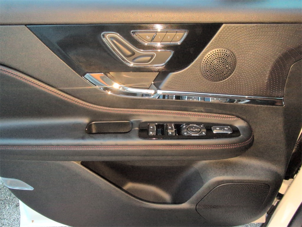 new 2025 Lincoln Corsair car, priced at $47,174