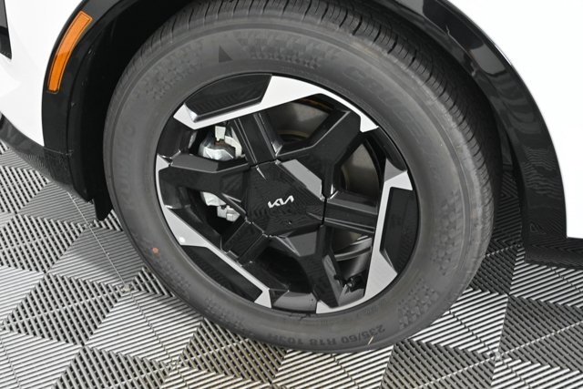 new 2026 Kia Sportage car, priced at $35,888