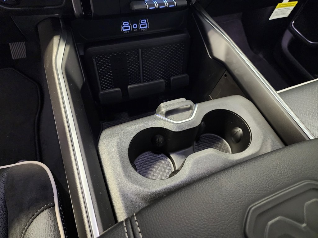 new 2025 Ram 1500 car, priced at $57,971