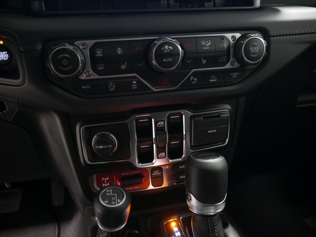 new 2025 Jeep Gladiator car, priced at $62,999