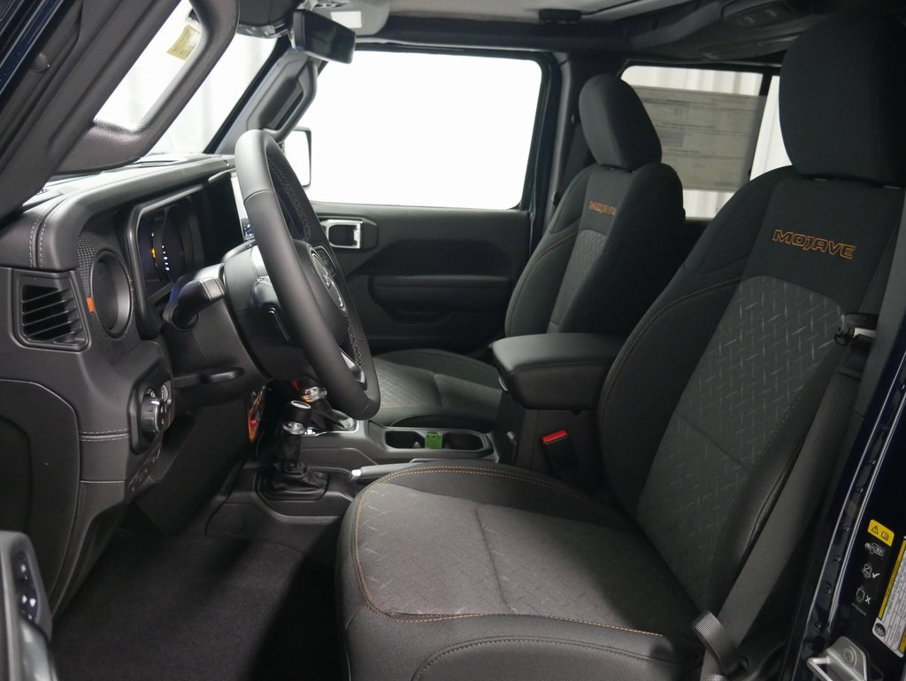 new 2025 Jeep Gladiator car, priced at $62,999