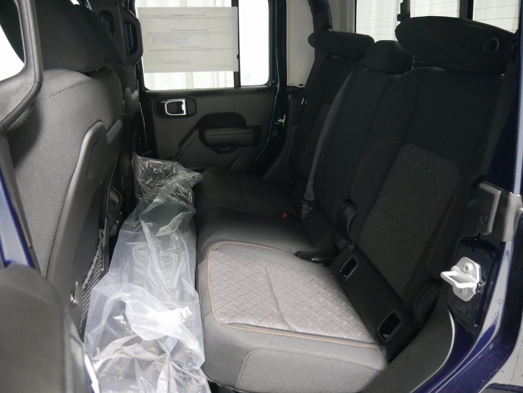 new 2025 Jeep Gladiator car, priced at $62,999