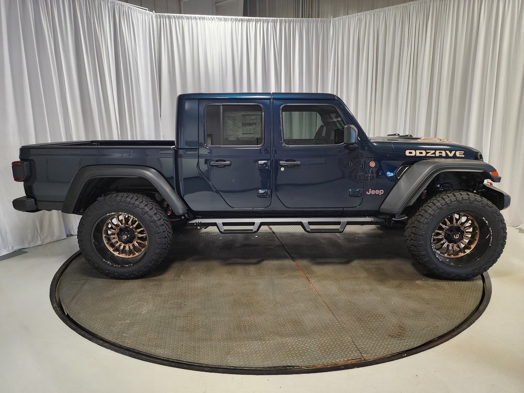 new 2025 Jeep Gladiator car, priced at $62,999