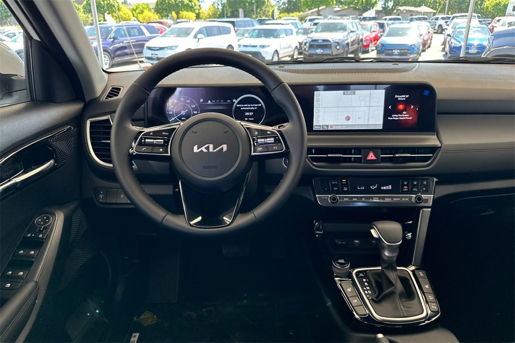 new 2026 Kia Seltos car, priced at $31,370