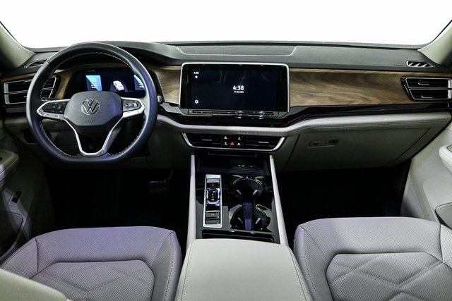 new 2025 Volkswagen Atlas car, priced at $46,627