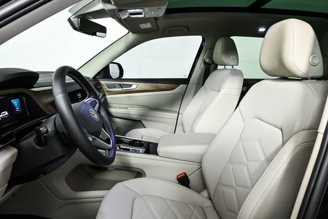 new 2025 Volkswagen Atlas car, priced at $46,627