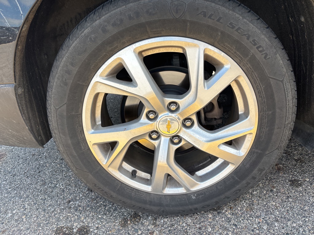 used 2019 Chevrolet Equinox car, priced at $13,500