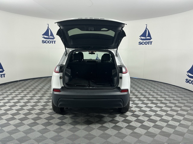 used 2020 Jeep Cherokee car, priced at $18,766