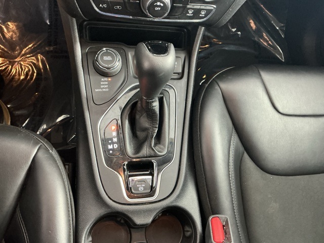 used 2020 Jeep Cherokee car, priced at $18,766