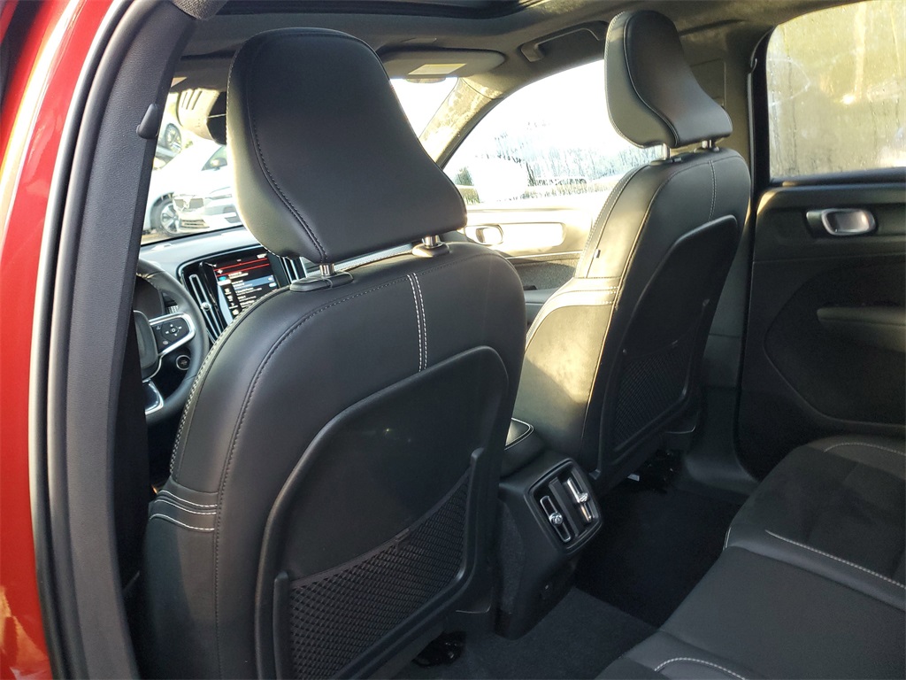 used 2022 Volvo XC40 car, priced at $24,995