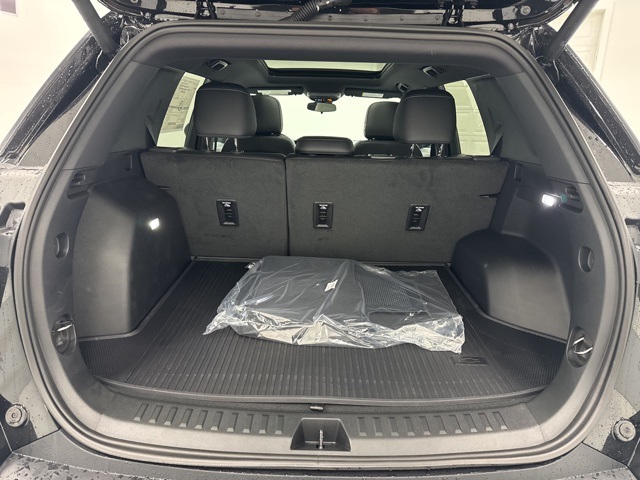 new 2026 Chevrolet Equinox car, priced at $33,715