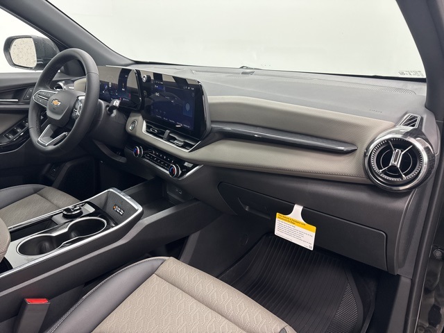 new 2026 Chevrolet Equinox car, priced at $33,715