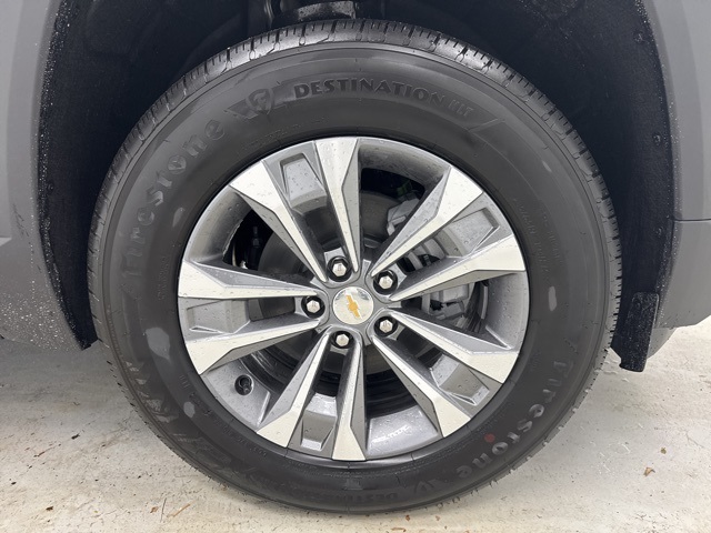 new 2026 Chevrolet Equinox car, priced at $33,715