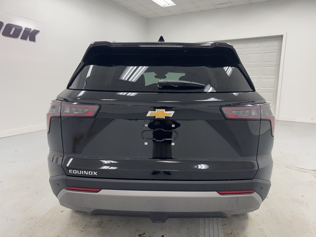 new 2026 Chevrolet Equinox car, priced at $33,715