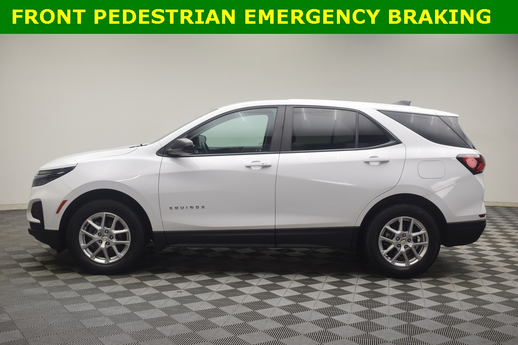 used 2022 Chevrolet Equinox car, priced at $18,000