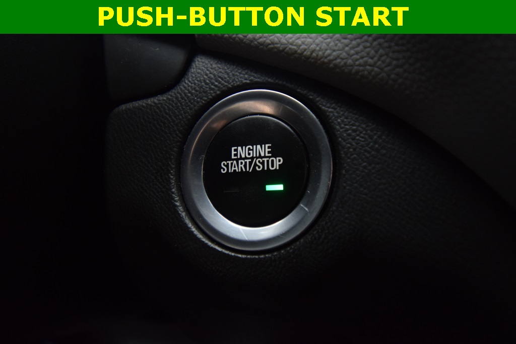 used 2022 Chevrolet Equinox car, priced at $18,000