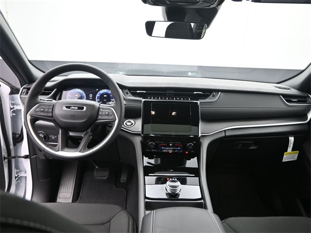 new 2025 Jeep Grand Cherokee L car, priced at $42,525