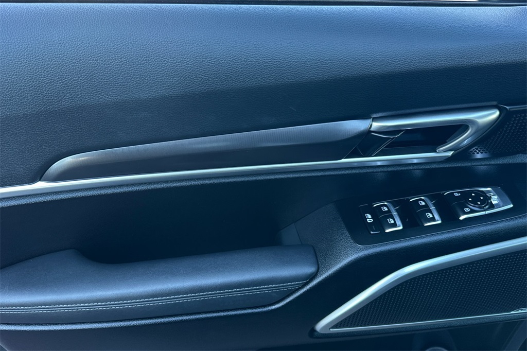 used 2023 Kia Telluride car, priced at $34,904