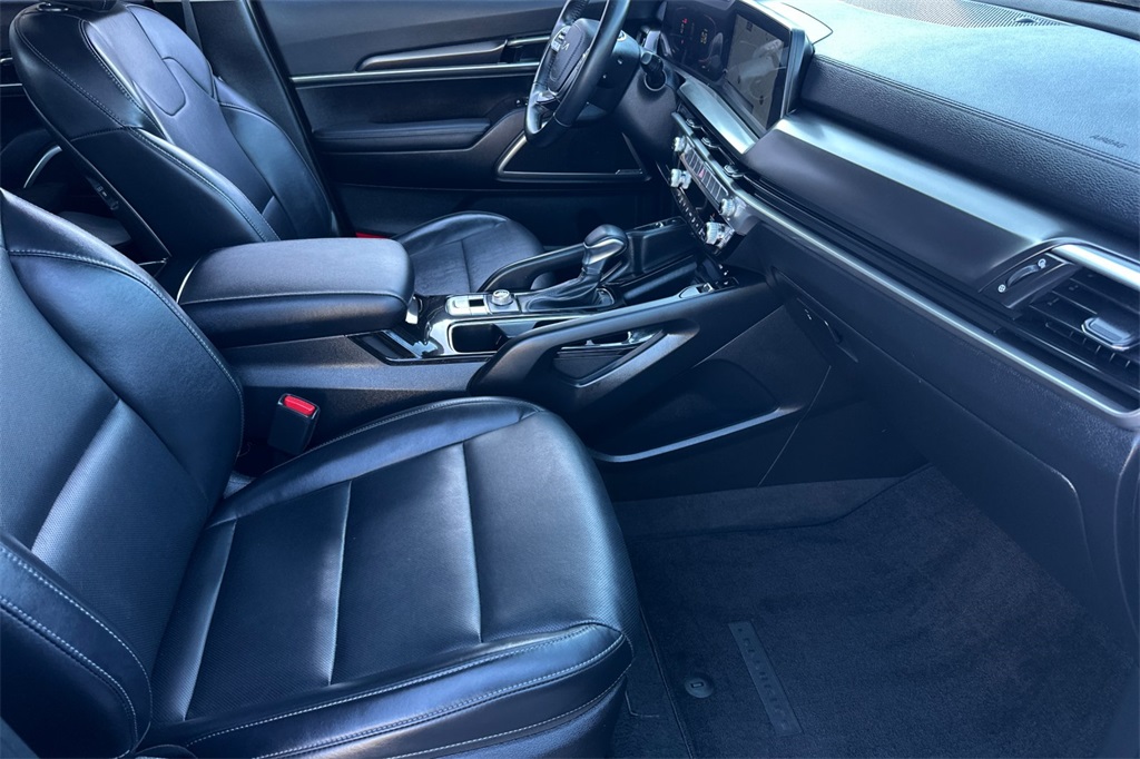 used 2023 Kia Telluride car, priced at $34,904