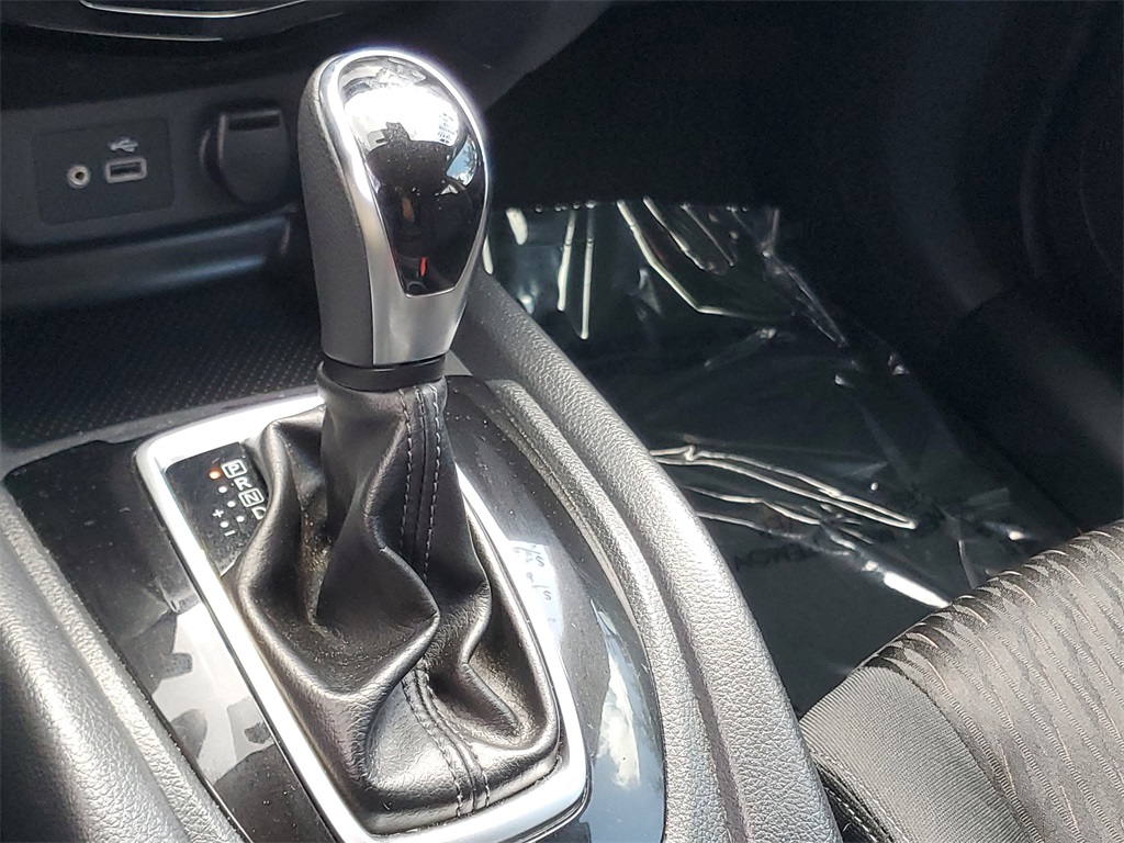 used 2019 Nissan Rogue car, priced at $15,695