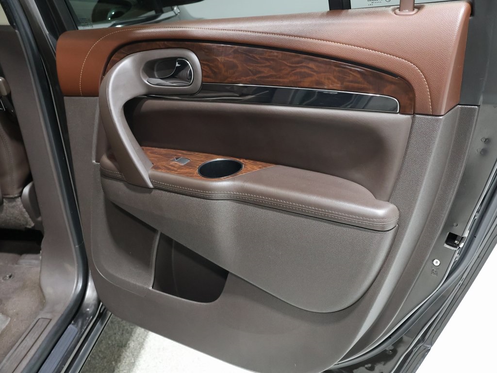 used 2014 Buick Enclave car, priced at $7,500