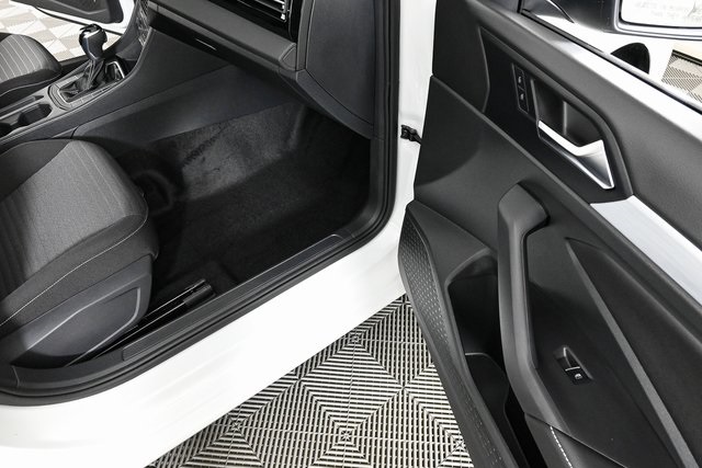new 2025 Volkswagen Jetta car, priced at $25,731