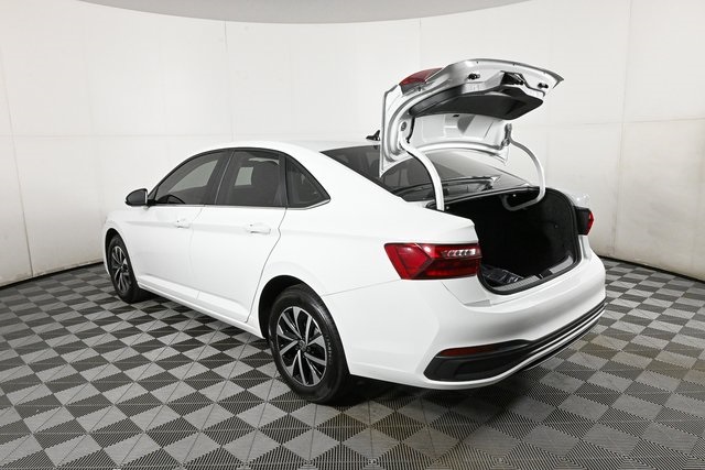 new 2025 Volkswagen Jetta car, priced at $25,731