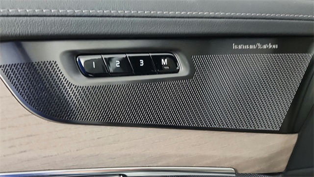 new 2026 Volvo XC90 Plug-In Hybrid car, priced at $81,875