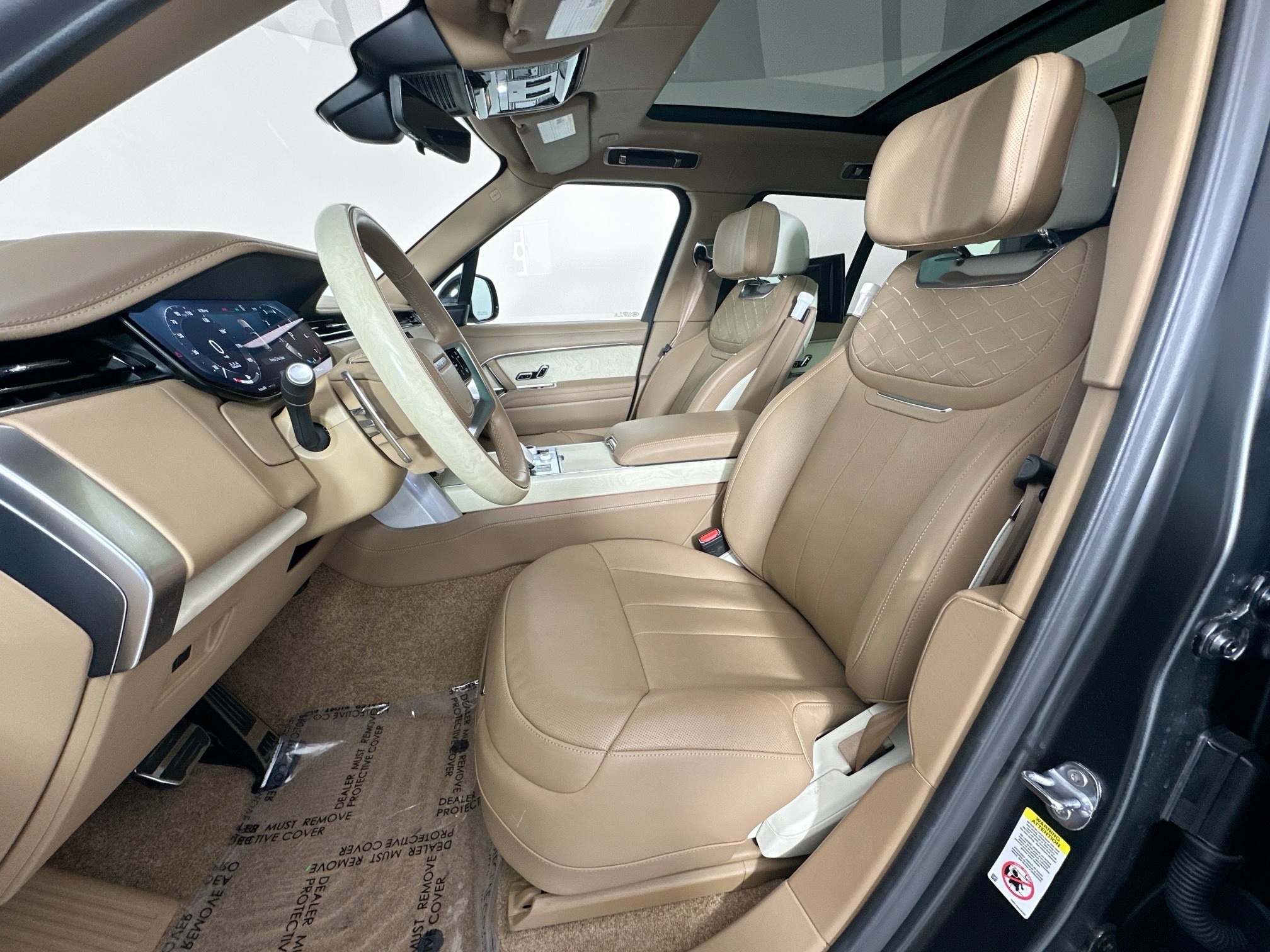 used 2023 Land Rover Range Rover car, priced at $159,999