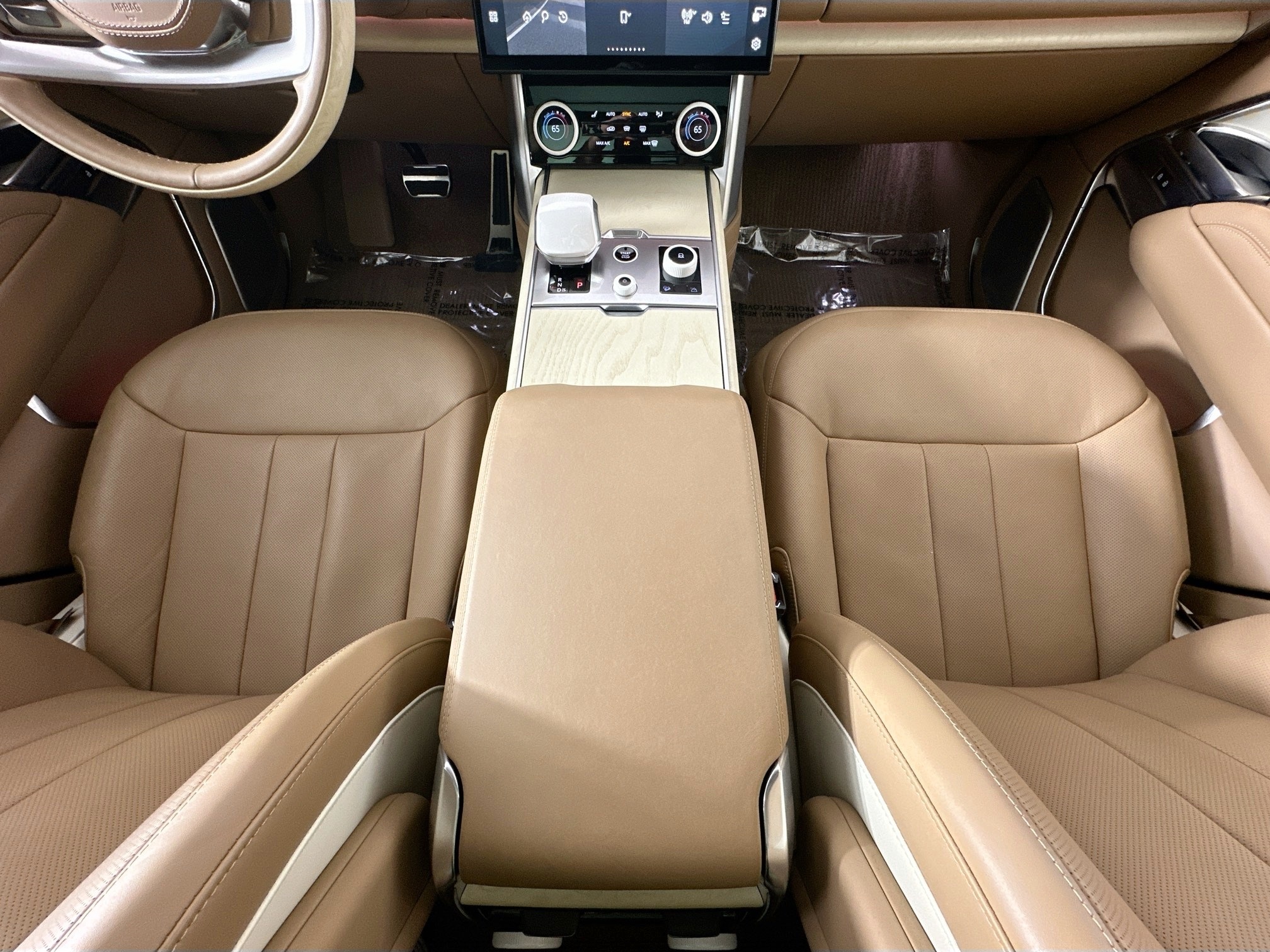 used 2023 Land Rover Range Rover car, priced at $159,999