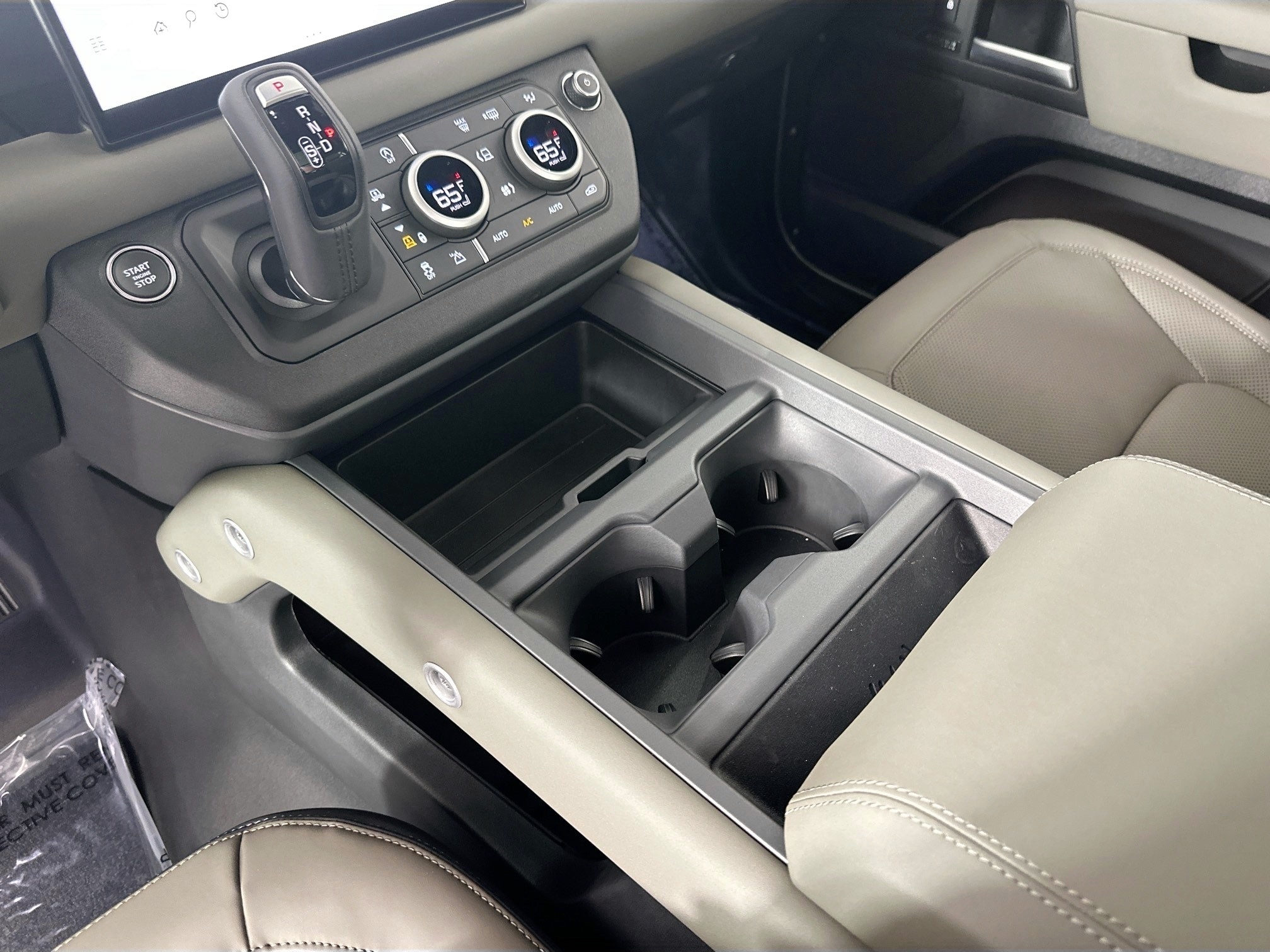 new 2025 Land Rover Defender 110 car, priced at $82,133