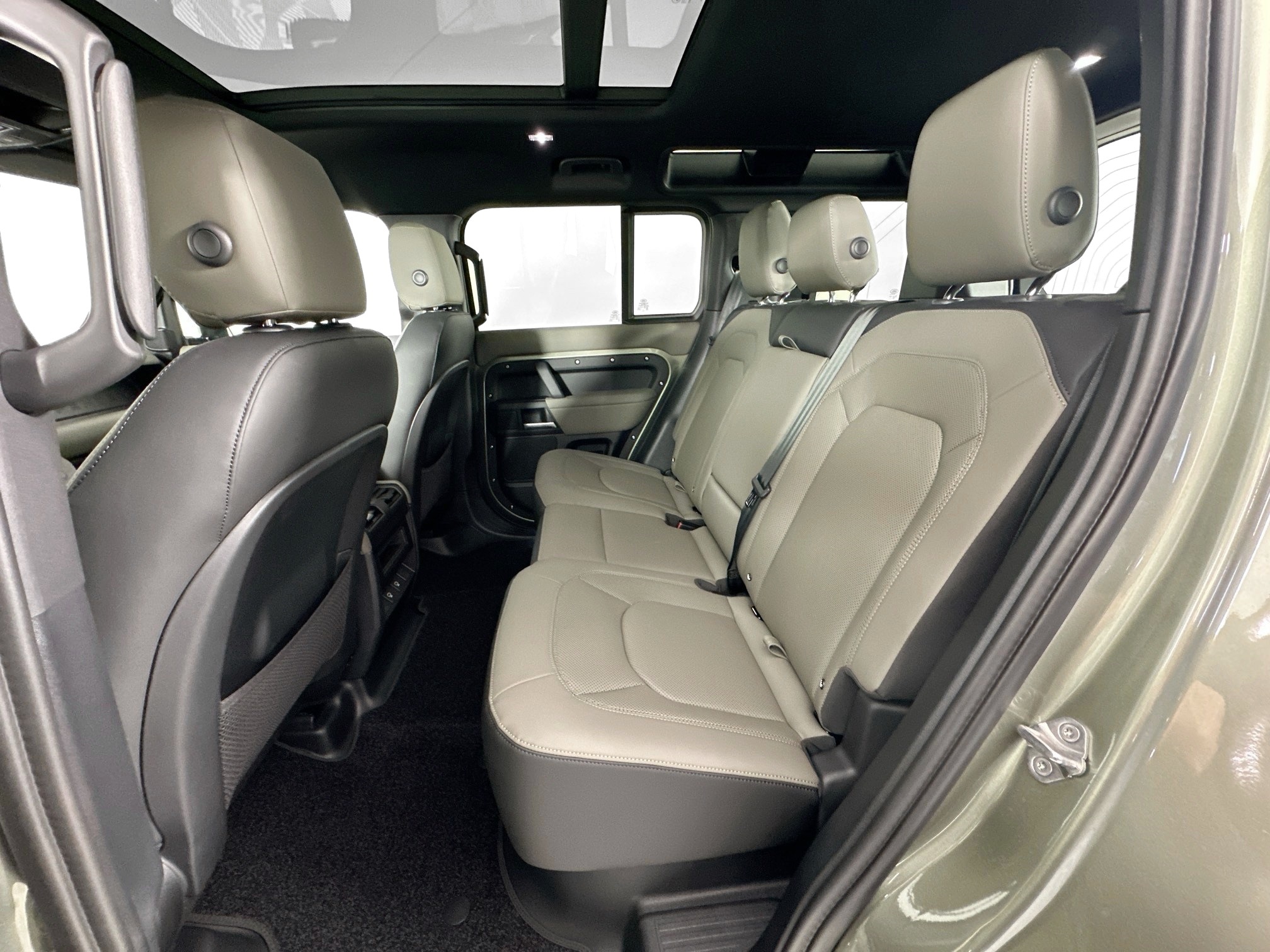 new 2025 Land Rover Defender 110 car, priced at $82,133