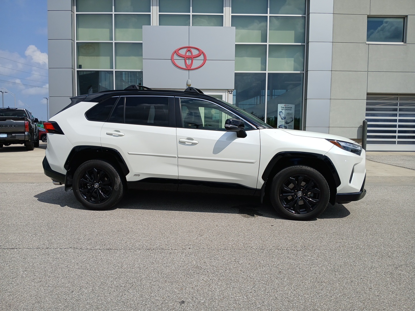used 2022 Toyota RAV4 Hybrid car, priced at $35,878