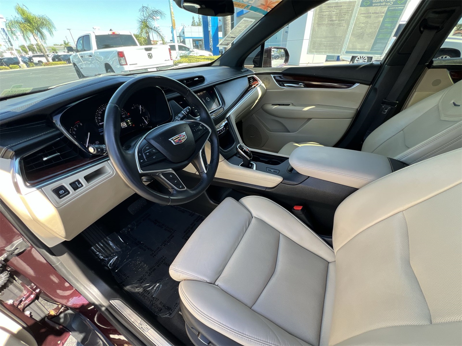 used 2017 Cadillac XT5 car, priced at $20,991