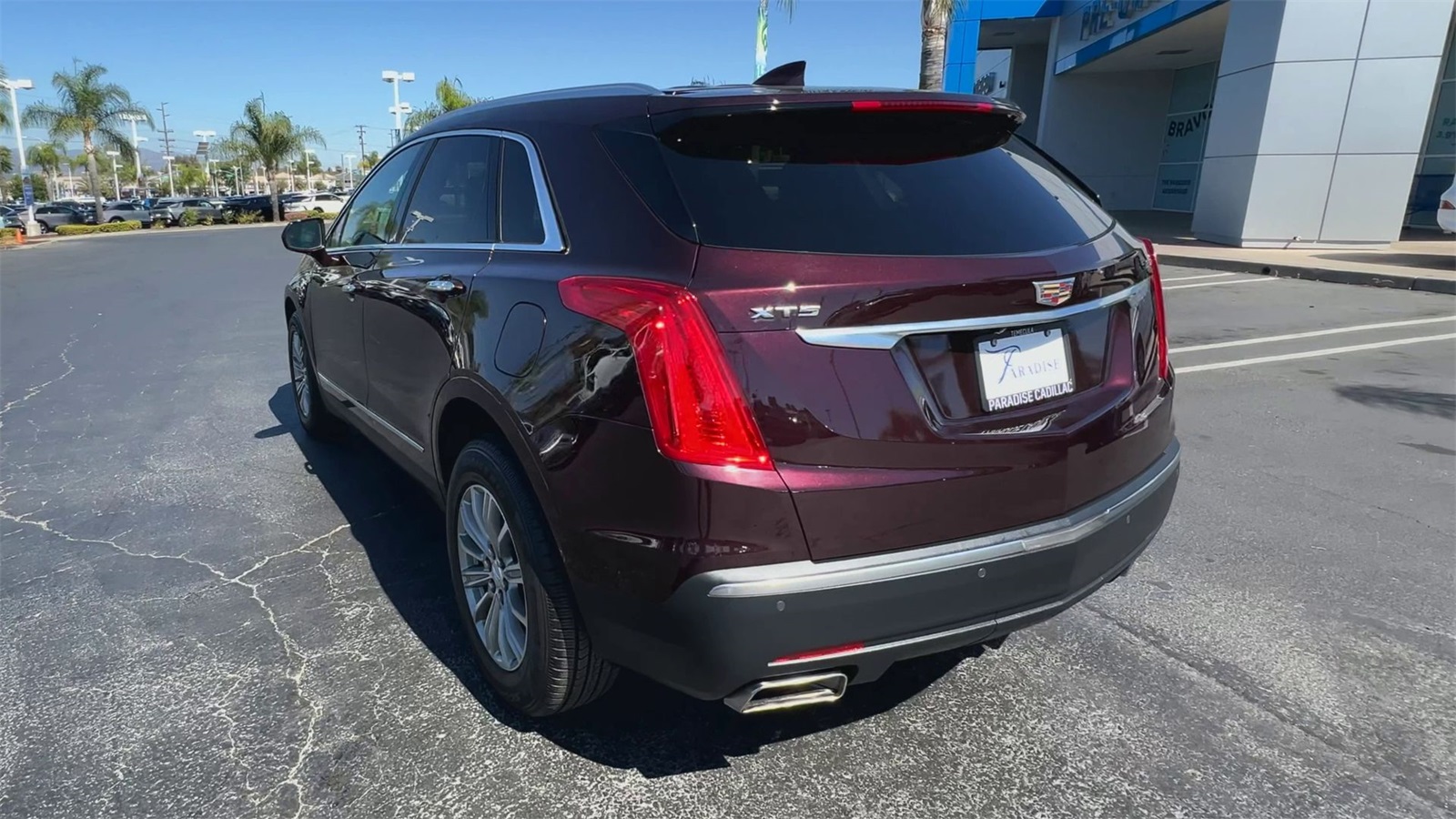 used 2017 Cadillac XT5 car, priced at $20,991