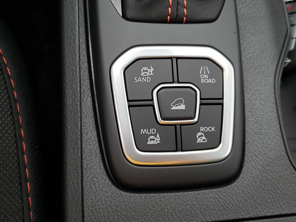 new 2026 Nissan Frontier car, priced at $43,723