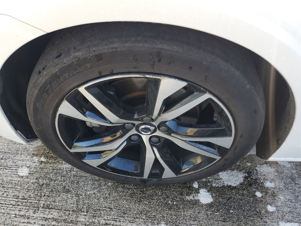 used 2024 Volvo S60 car, priced at $24,595