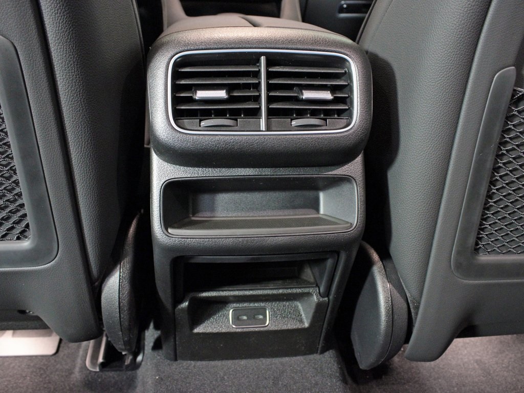 used 2025 Mercedes-Benz GLE car, priced at $61,895