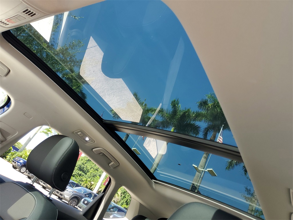 used 2022 Volkswagen Taos car, priced at $21,904