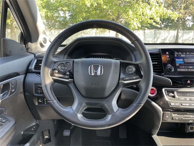 used 2022 Honda Pilot car, priced at $34,311
