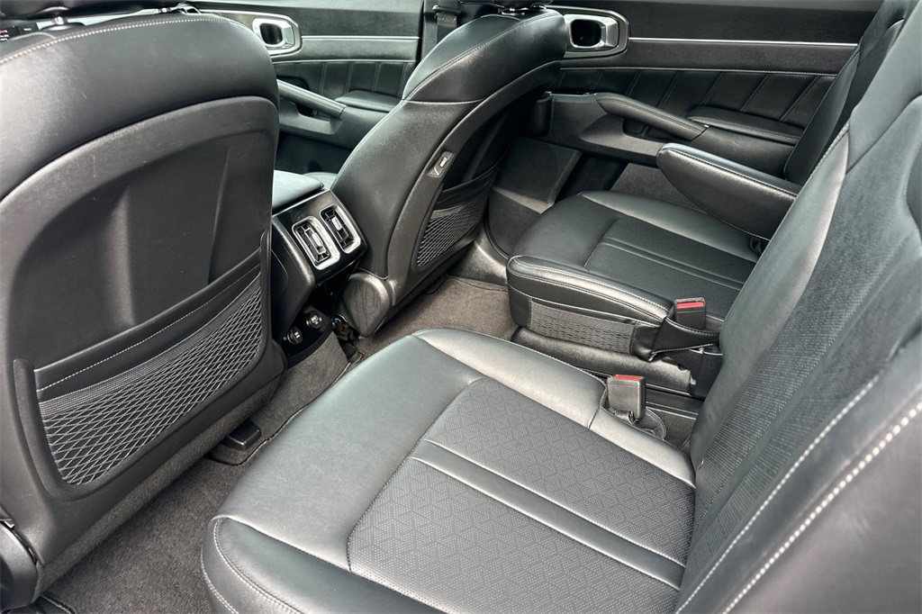 used 2022 Kia Sorento car, priced at $29,960