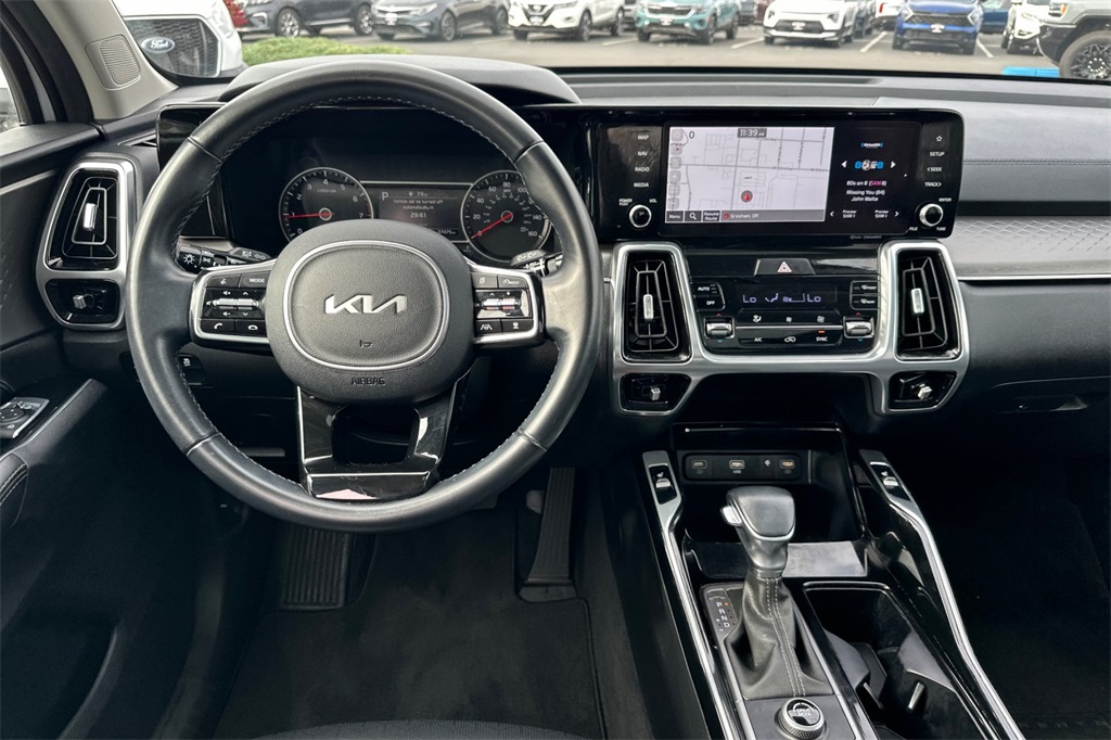 used 2022 Kia Sorento car, priced at $29,960