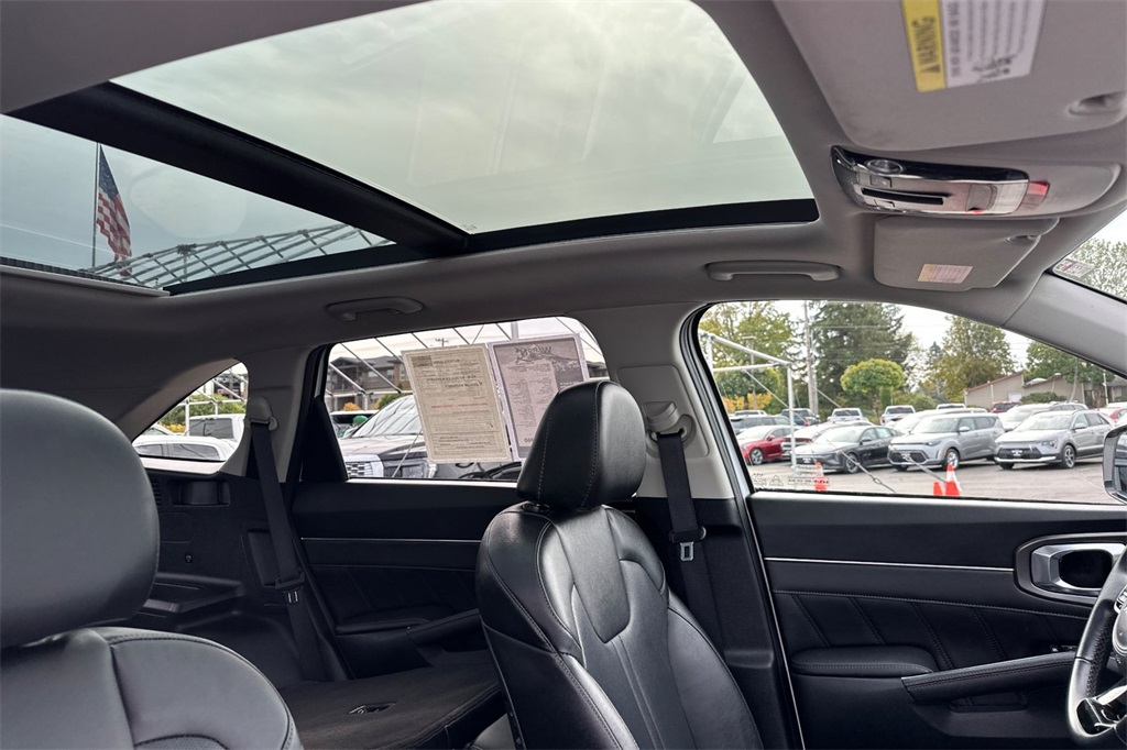 used 2022 Kia Sorento car, priced at $29,960