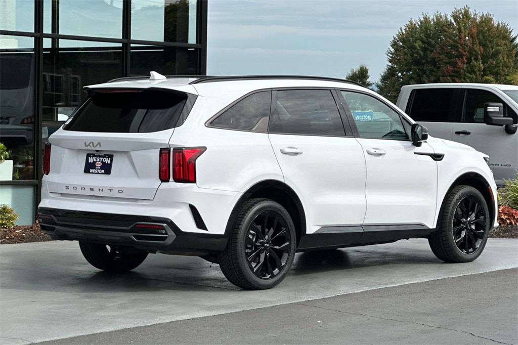 used 2022 Kia Sorento car, priced at $29,960