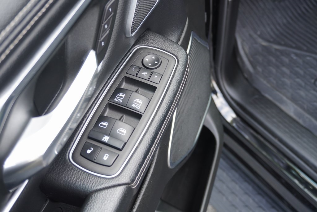 used 2023 Ram 1500 car, priced at $40,600