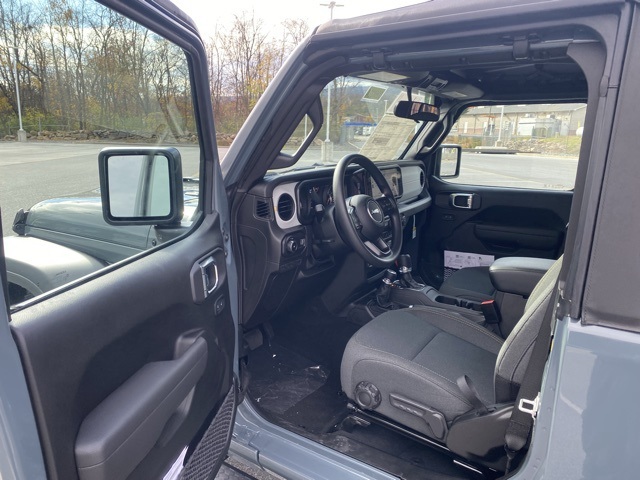 new 2026 Jeep Wrangler car, priced at $35,658