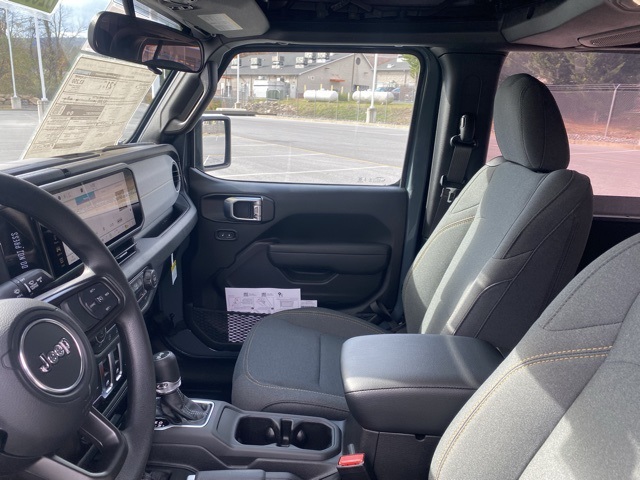 new 2026 Jeep Wrangler car, priced at $35,658