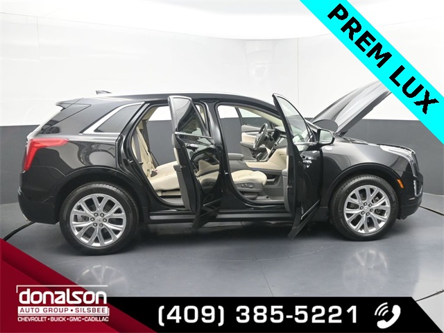 used 2019 Cadillac XT5 car, priced at $24,999