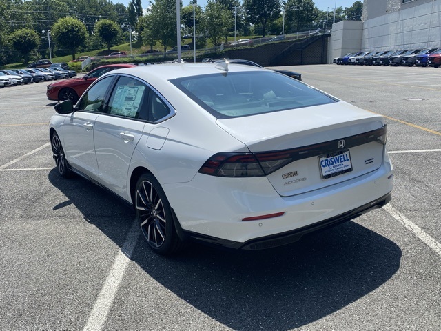 new 2025 Honda Accord Hybrid car, priced at $38,042