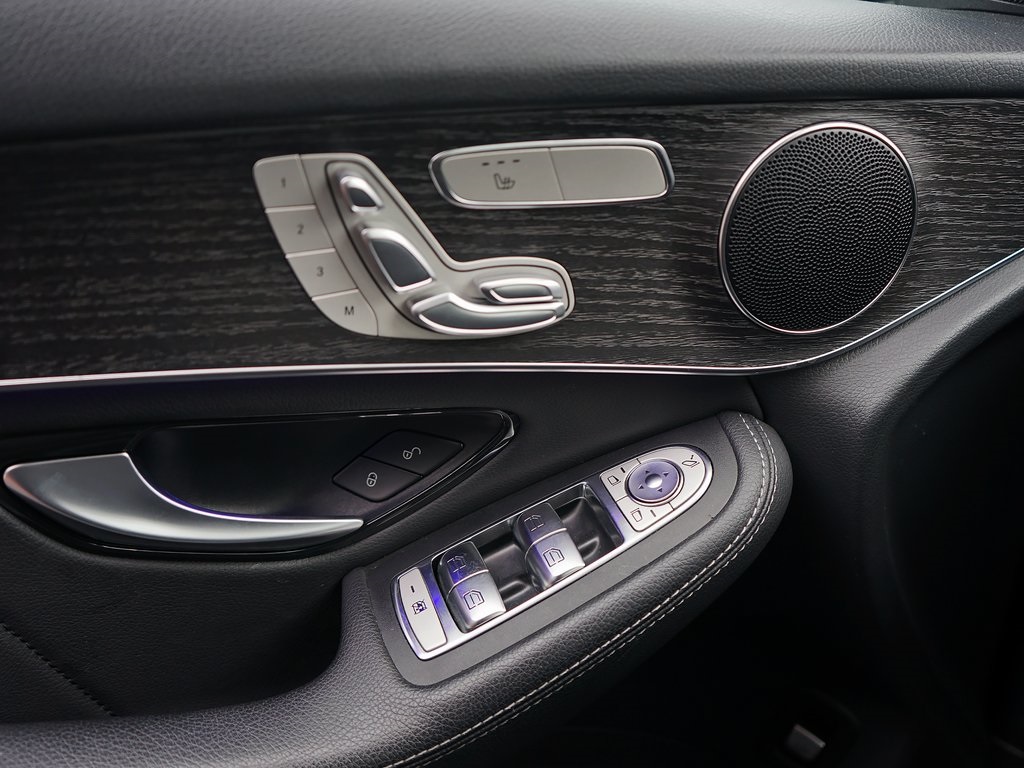 used 2022 Mercedes-Benz GLC car, priced at $23,295